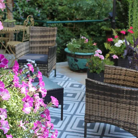 Apartment Malou, Cuisine, Salle D'eau, Terrasse Amenagee *