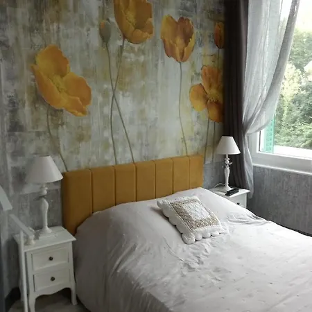 Malou, Cuisine, Salle D'eau, Terrasse Amenagée *