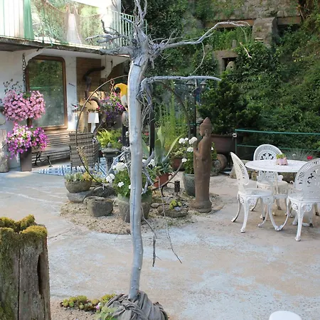 Avec Terrasse Amenagee Et Vue Riviere - Livradois-forez شقة *