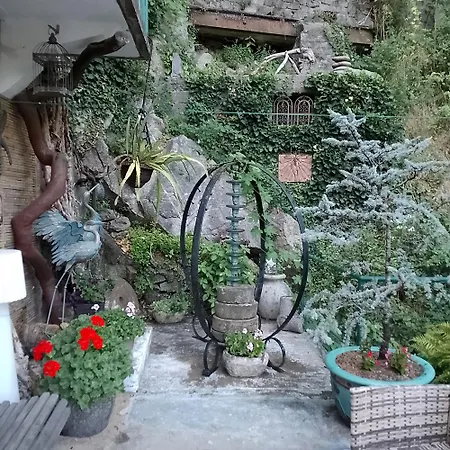 Malou - Cosy, Grande Terrasse Et Vue Riviere Olliergues
