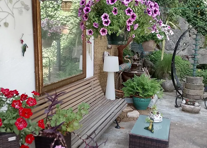 Malou, Cuisine, Salle D'eau, Terrasse Amenagee *